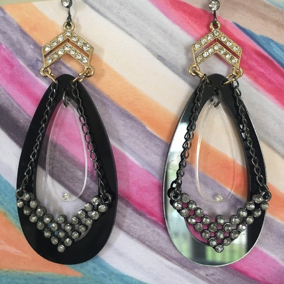 Nordstrom statement earrings - Picture 3 of 5